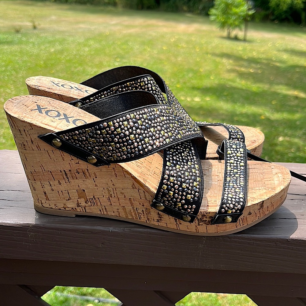 XOXO Sandals